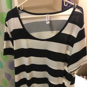 LuLaRoe Classic T